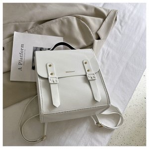Рюкзак женский, белый, с декоративными ремешками, длина 27см, высота 31см, ширина 15см
