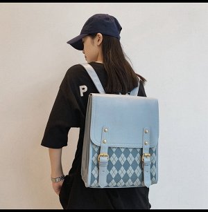 Рюкзак женский, голубой, с принтом и декоративными ремешками, длина 26см, высота 32см, ширина 13см