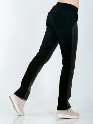 Брюки +Цвет  ЧЕРНЫЙ!

Женские трикотажные брюки, выполненные из плотного футера 3х-нитки. Передняя часть из плащевой ткани. Широкий пояс на резинке со шнуром, прямой крой и высокое качество материала 