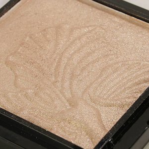 Триумф  Хайлайтер стс 09  д/ лица Skin Glow Powder т 02 золот