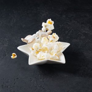 Блюдо керамическое сервировочное «Голубки на цветочке», 14x13,5x4 см, цвет белый