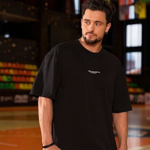 Футболка Черный
Мужская футболка свободного кроя (принт "Street wear").
Состав: 92% Cotton, 8% Elastane