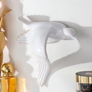 Сувенир полистоун настенный декор "Чайка, крылья вниз" белый 17,5х20 см