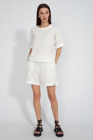 Костюм Костюм Kivviwear 41284129/02 молочный 
Состав: Хлопок-100%;
Сезон: Весна-Лето
Рост: 170

Костюм состоящий из джемпера и шорт. Нежная натуральная хлопковая ткань - муслин. Шорты свободного кроя