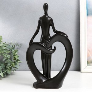 Сувенир керамика "Человек и сердце" чёрный 7х18х31,5 см
