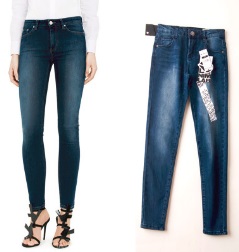 Облегающие джинсы Цвет: ТЕМНО-СИНИЙ