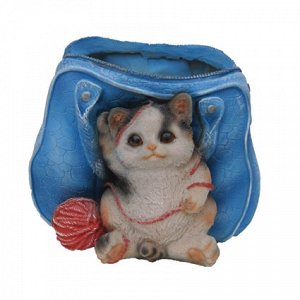 Котенок у сумки с клубком В-17см, д-14см