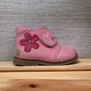 Ботинки розовые