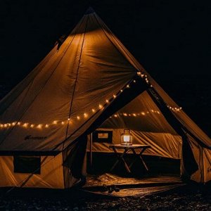 Палатка Палатка туристическая Chanodug.

Размер :  400х400 см.
Высота палатки 250 см.
Есть пол, можно отстегнуть.
При ветре более 20 м/с не рекомендуется устанавливать.

Размер сумки 77х25х25 см.

Вып