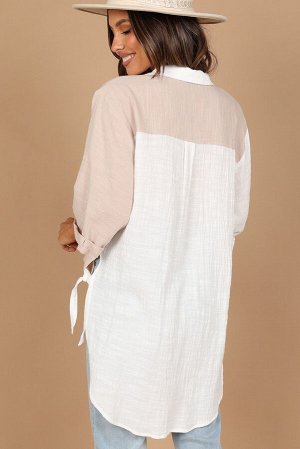 Белая удлиненная рубашка с V-образным вырезом в стиле колорблок