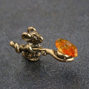Сувенир кошельковый "Мышка с полной ложкой", с натуральным янтарём