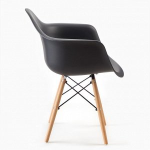 Кресло "Eames" черное