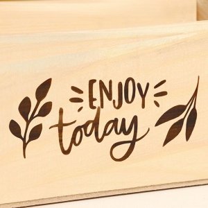Кашпо деревянное натуральное с гравировкой "ENJOY today" 25х15х9 см