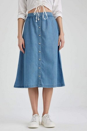 Джинсовая юбка-миди трапециевидной формы