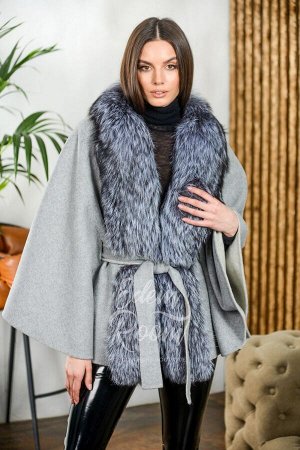 Пальто - пончо с мехом чернобурой лисы