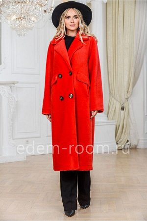 Красное пальто из натуральной шерсти