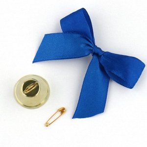 Колокольчик на булавке с бантом на Выпускной, синий, d = 2,6 см