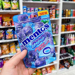 Mentos Duo Grape & Soda 45g - Ментос с двойной начинкой. Виноград и содовая