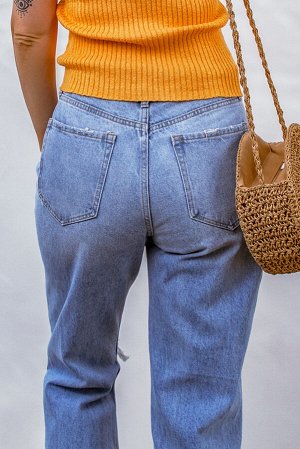 Голубые потертые джинсы-бойфренды с дырками