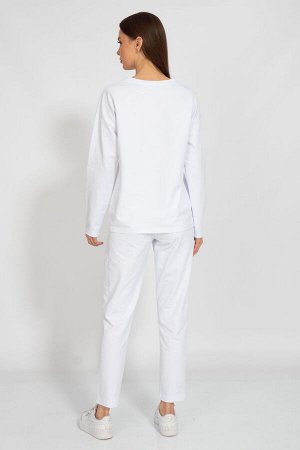 Костюм Костюм Kivviwear 30983109/02 белый 
Состав: Хлопок-92%; Эластан-8%;
Сезон: Лето
Рост: 170

Спортивный костюм из нежного хлопка с актуальными и современными принтами - это отличный выбор для те