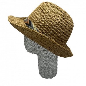 Шляпа Соломенная Федора считается универсальной моделью, которая подойдет как девушкам различной внешности, так и брутальным мужчинам. Данная шляпка сохраняет устойчивую форму. Внутри шляпы вшита лобн
