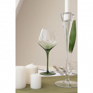 Бокал стеклянный для вина Magistro «Иллюзия», 540 мл, 10x24 см, цвет ножки зелёный