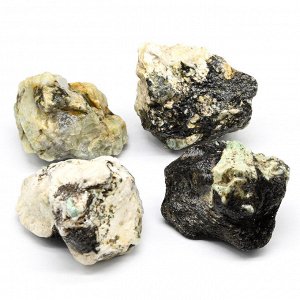 Минерал берилл 52*42*35мм, 100-109г