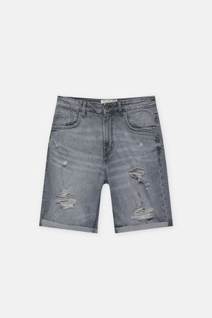 Мужские джинсовые бермуды облегающего кроя серого цвета с потертостями и деталями 04691511