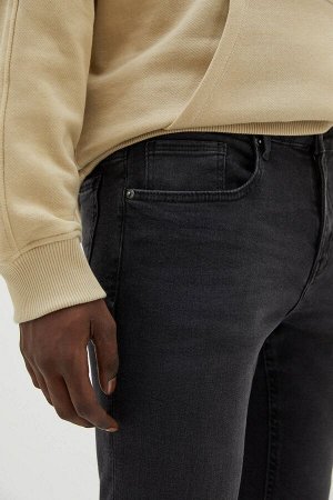 Черные джинсы Super Skinny с эффектом выцветания 08681534