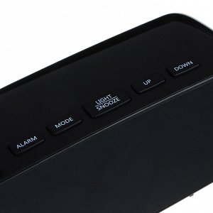 LADECOR CHRONO Будильник электронный, 12x6x4 см, USB / 3xAAA, пластик, 2 цвета