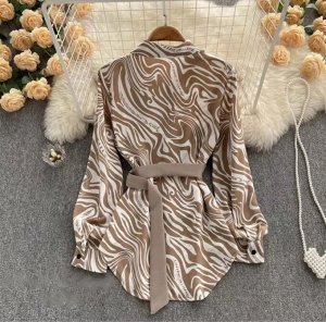 Блуза С имитацией двух предметов
Ткань прадо + барби