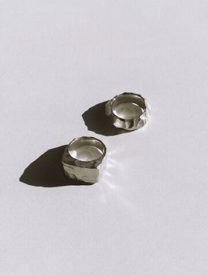 Серебряное кольцо-грани "Fackтура"