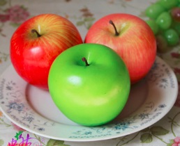 Искусственное яблоко Цвет: НА ВЫБОР
