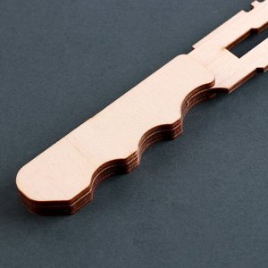Модель из дерева «Нож»