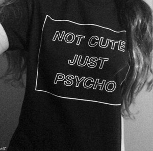 Стильная футболка "Not cute"