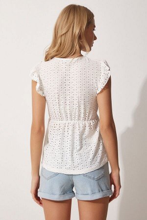 Женская слегка прозрачная трикотажная блузка с воланами цвета экрю ZV00263