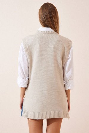 Женский кремовый трикотажный свитер с круглым вырезом на пуговицах YG00100
