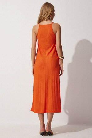 happinessistanbul Женское оранжевое летнее длинное трикотажное платье на бретелях DZ00078