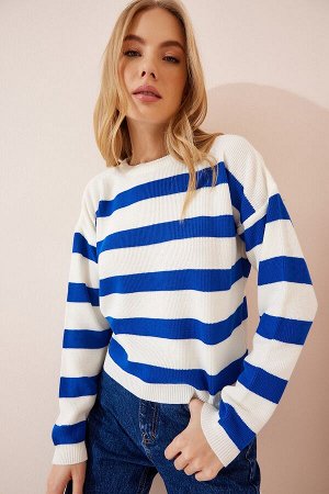 Женский трикотажный свитер цвета экрю в синюю полоску WD00027