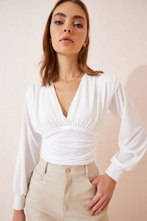 Женская укороченная блузка песочного цвета с глубоким v-образным вырезом цвета экрю BF00050