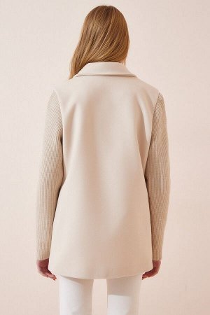 Женское кремовое пальто с шалевым воротником и трикотажем с детальными рукавами TO00041
