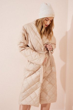 Женское кремовое стеганое пальто оверсайз с шалевым воротником HM00053