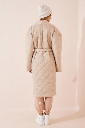 Женское кремовое стеганое пальто оверсайз с шалевым воротником HM00053