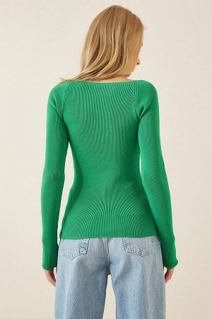 Женский средний зеленый вязаный свитер в рубчик с вырезом сердечком US00738