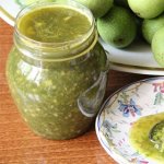 ЗЕЛЁНЫЕ ГРЕЦКИЕ ОРЕХИ НА МЕДУ