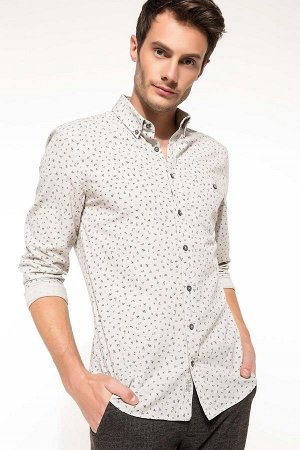 Рубашки Параметры модели:  рост: 1,87 грудь: 98 талия: 72 бедра: 98; надет размерi: M; Cotton 100%