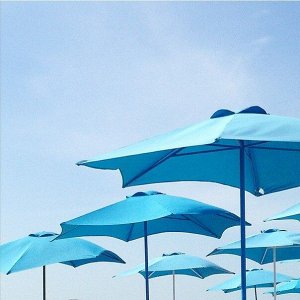Пляжный зонт / 220 х 200 см