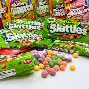 Skittles Sour Candy 51g - Скитлс с кислой посыпкой. Как в детстве