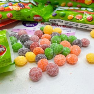 Skittles Sour Candy 51g - Скитлс с кислой посыпкой. Как в детстве