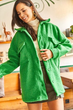 Женская куртка-букле травяного цвета с двумя карманами на пуговицах и без подкладки CKT-19000316
